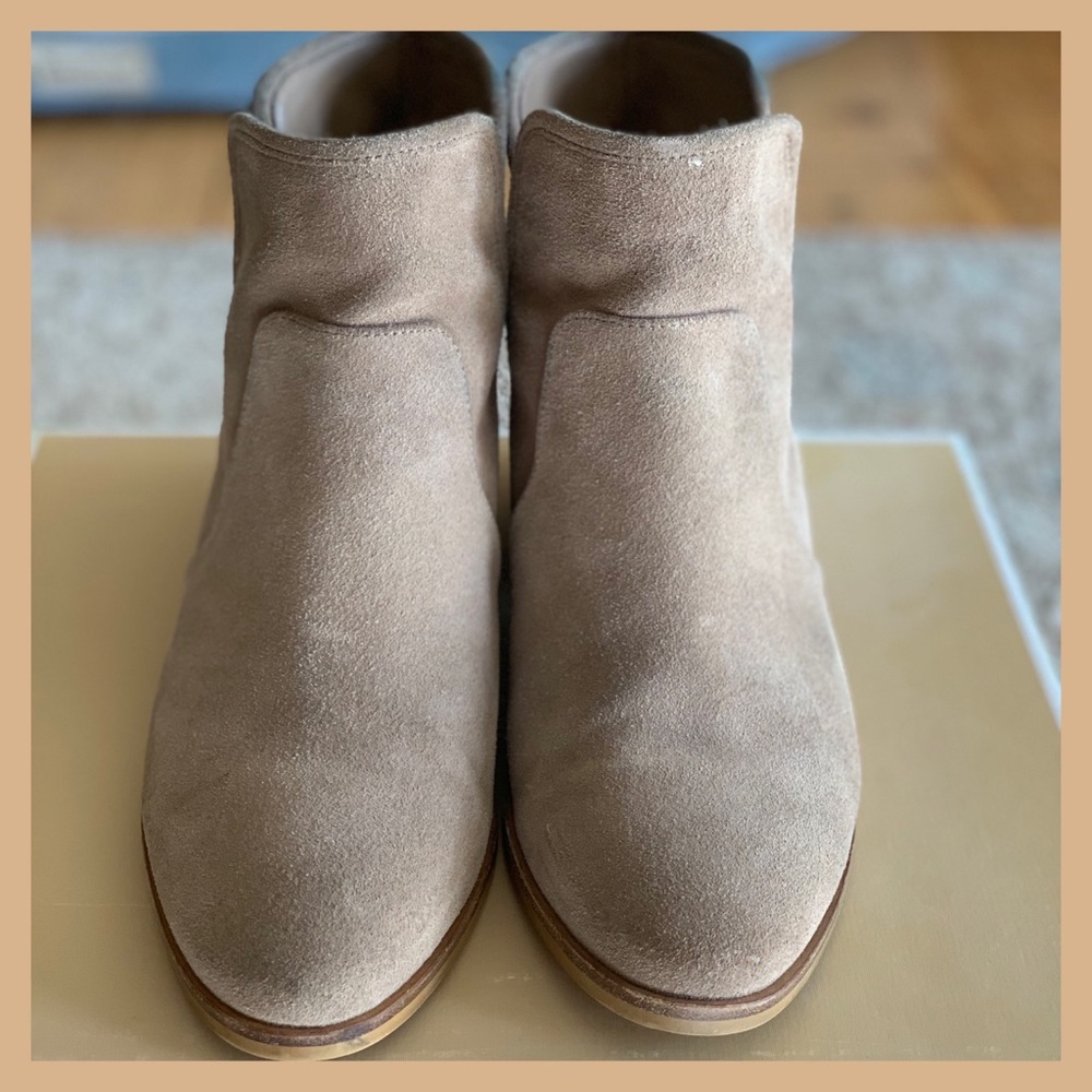 Kaki Suede Bootie MK